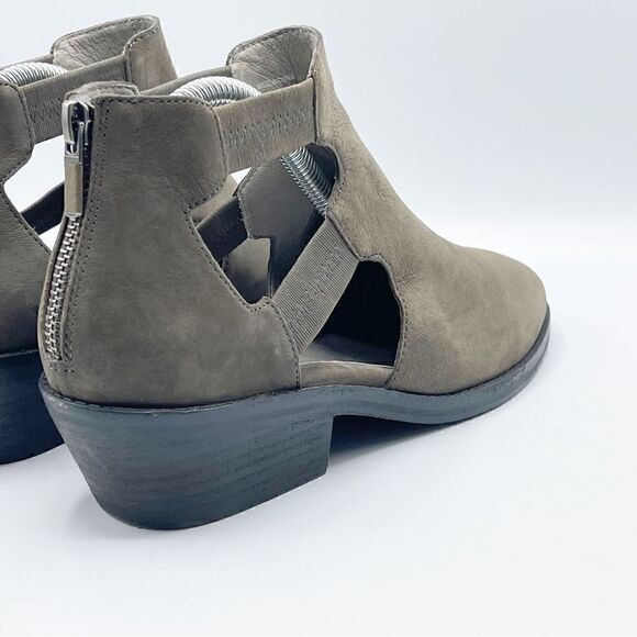 Eileen Fisher Vanda tumbled nubuck cutout leather bootie - size 8 - Picture 5 of 10